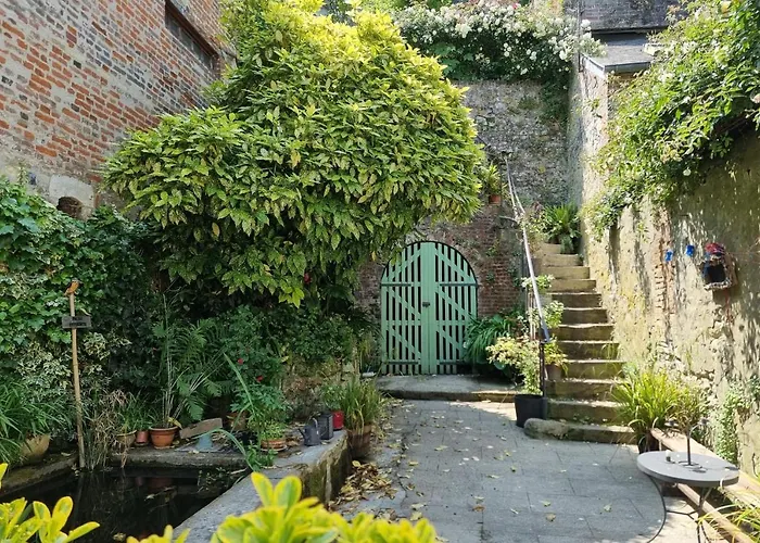 Le 77 De Satie - Centre Sleeps 3 *