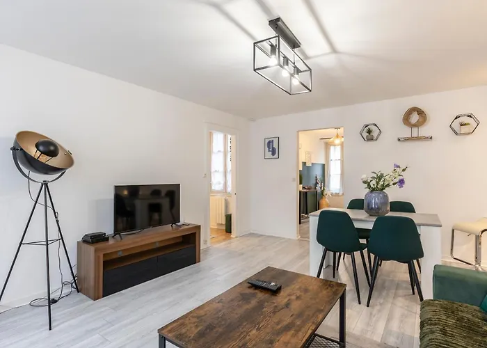 Апартаменты Le 77 De Satie - Centre Sleeps 3 *